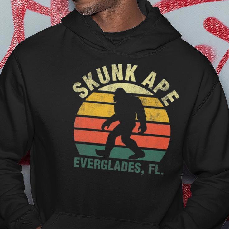 Vintage Retro Skunk Ape Florida Everglades Swamp Bigfoot Hoodie Unique Gifts