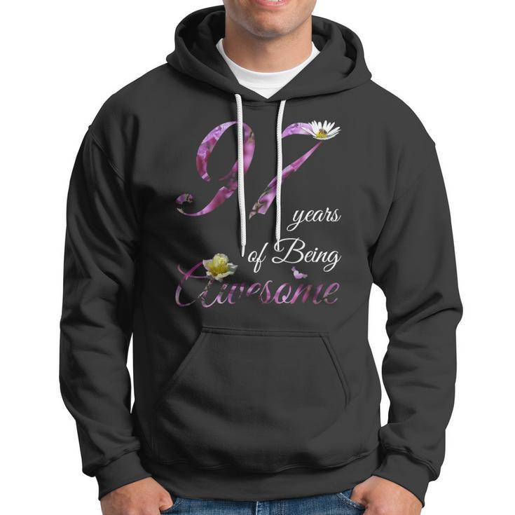 97 Years Old Awesome Floral 1925 97Th Birthday Gift Hoodie