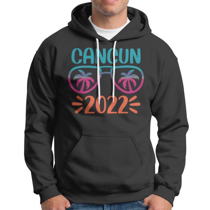 Family Vacation 2022 Cancun Hoodie