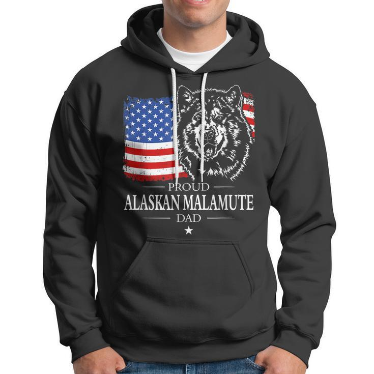 Mens Proud Alaskan Malamute Dad American Flag Patriotic Dog Gift Hoodie