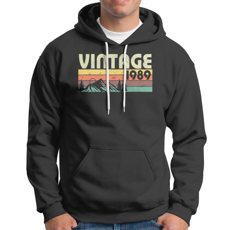 Retro Vintage 1989 Graphics 33Rd Birthday Gift 33 Years Old Hoodie
