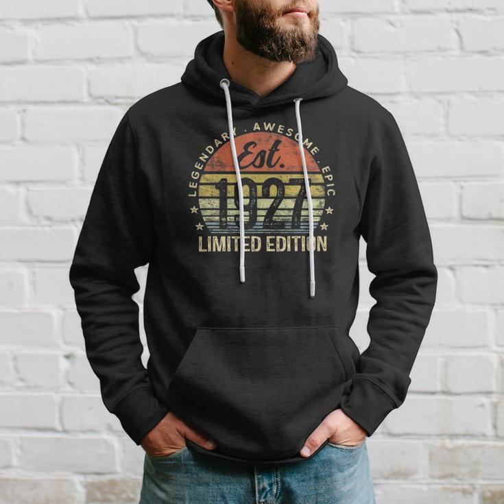 Est 1927 Limited Edition 95Th Birthday Gifts 95 Years Old Hoodie Gifts for Him