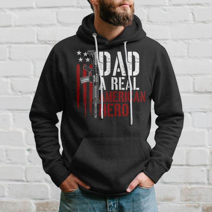 Mens Dad A Real American Hero Daddy Gun Rights Ar-15 4Th Of July Hoodie Gifts for Him