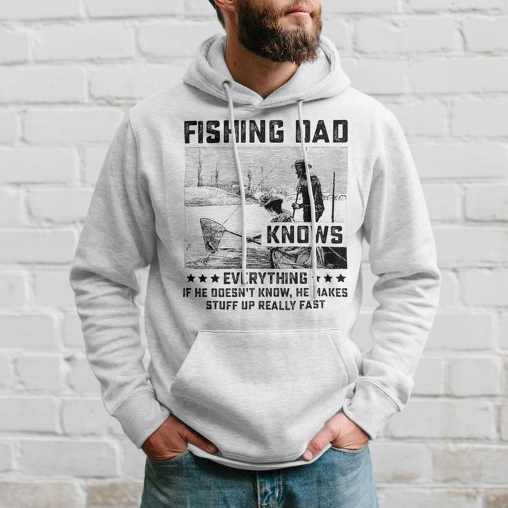 Fishing Dad Knows Everything Old Man Hoodie Gifts for Him