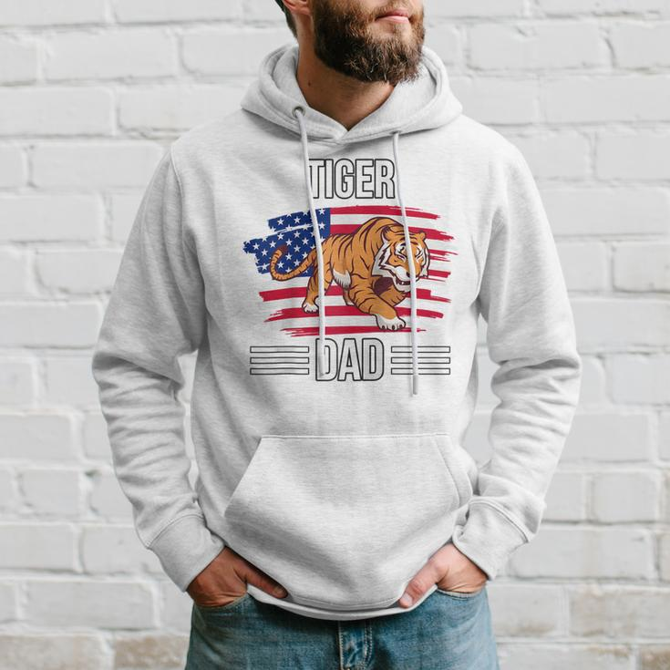 Tiger Us Flag 4Th Of July Fathers Day Tiger Dad Hoodie Gifts for Him