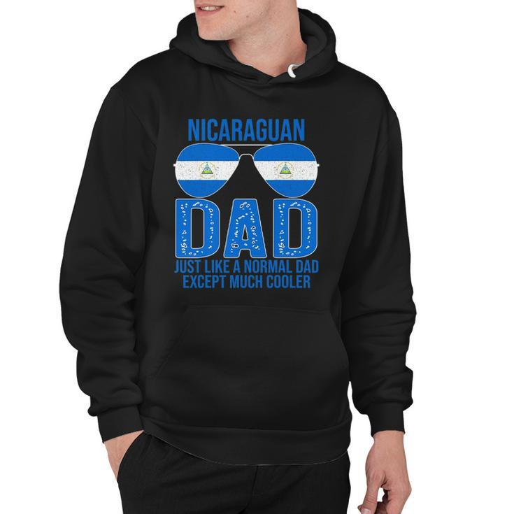 Nicaraguan Dad Nicaragua Flag Sunglasses Fathers Day Hoodie