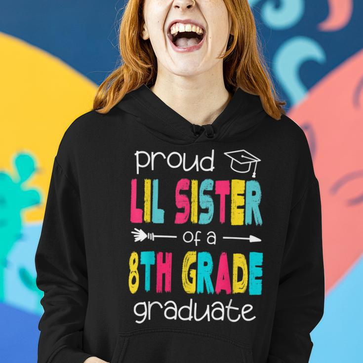 Funny Proud Lil Sister Of A Class Of 2022 8Th Grade Graduate Women Hoodie Gifts for Her