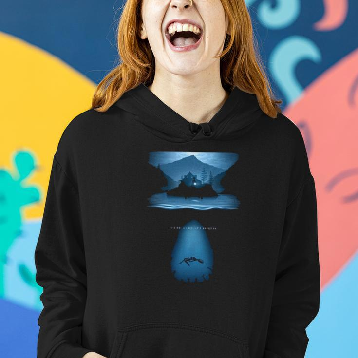 It’S Not A Lake It’S An Ocean Women Hoodie Gifts for Her
