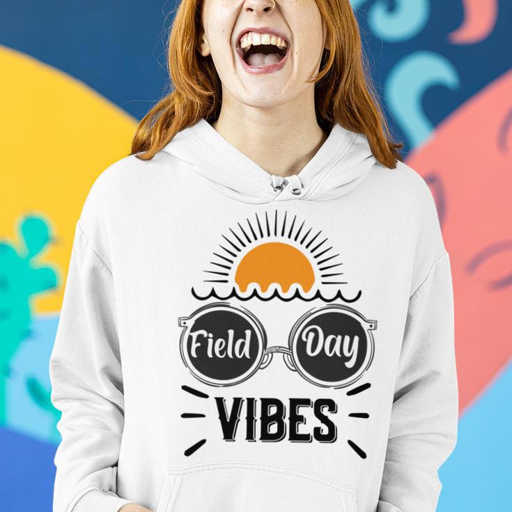 Happy Field Day Field Day Tee Kids Graduation School Fun Day V7 Women Hoodie Gifts for Her