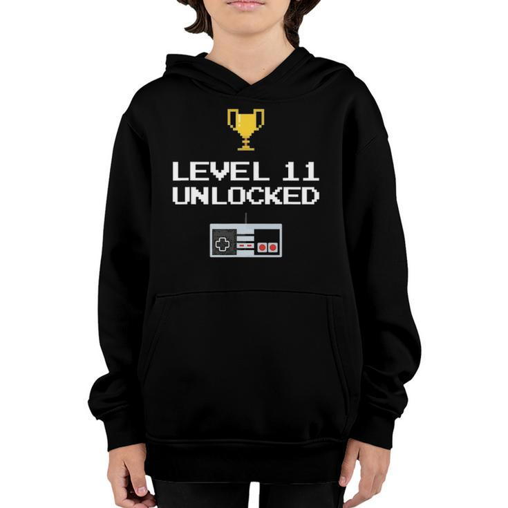 11Th Birthday Gift 11 Years Old Level Up Retro Gamer Youth Hoodie