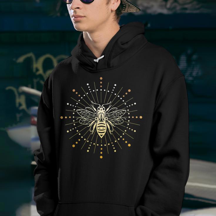 Bee Bee Bee With Sun Honey-Bee With Sun Rays Trendy Summer Style Youth Hoodie