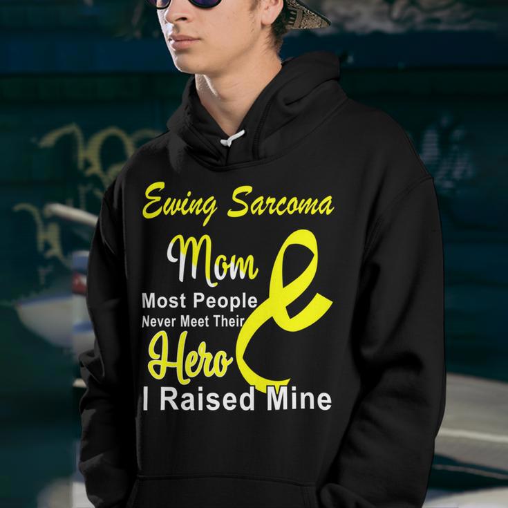 Ewings Sarcoma Mom Most People Never Meet Their Hero I Raised Mine Yellow Ribbon Ewings Sarcoma Ewings Sarcoma Awareness Youth Hoodie