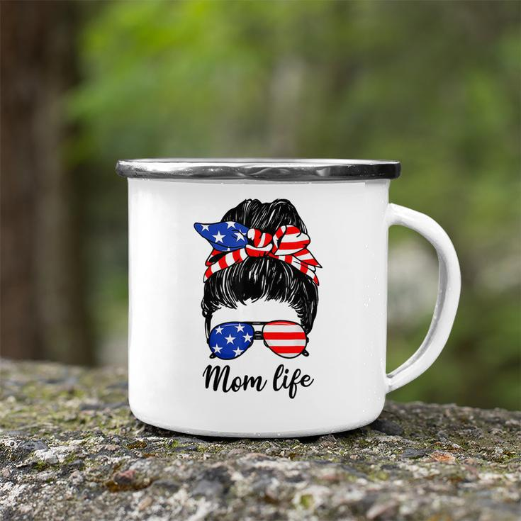 Funny American Flag 4Th Of July Mom Life Messy Bun Mors Day T-Shirt Camping Mug