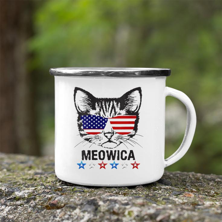 Womens 4Th Of July American Flag Cat Meowica V-Neck Camping Mug