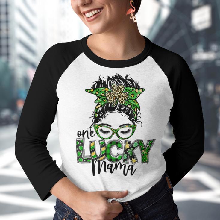 One Lucky Mama St Patricks Day Leopard Messy Bun Youth Raglan Shirt