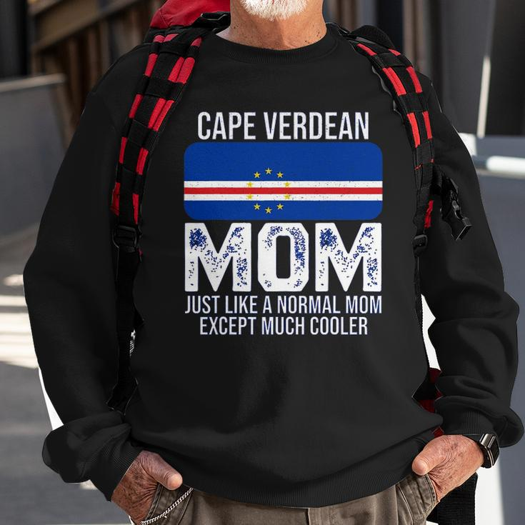 Cape Verdean Mom Cape Verde Flag Design For Mothers Day Sweatshirt Gifts for Old Men