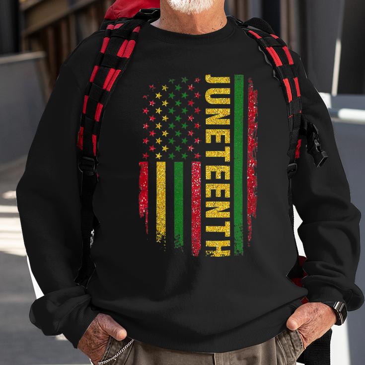 Juneteenth Us Flag Black King Melanin Dad Men Fathers Day Sweatshirt Gifts for Old Men