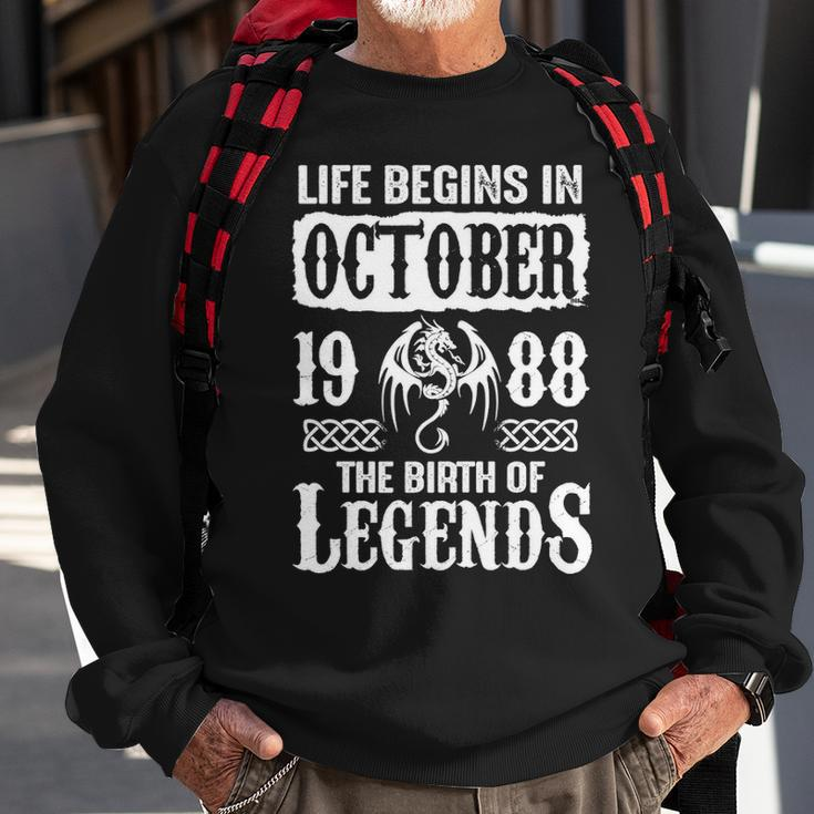 October 1988 Birthday Life Begins In October 1988 Sweatshirt Gifts for Old Men
