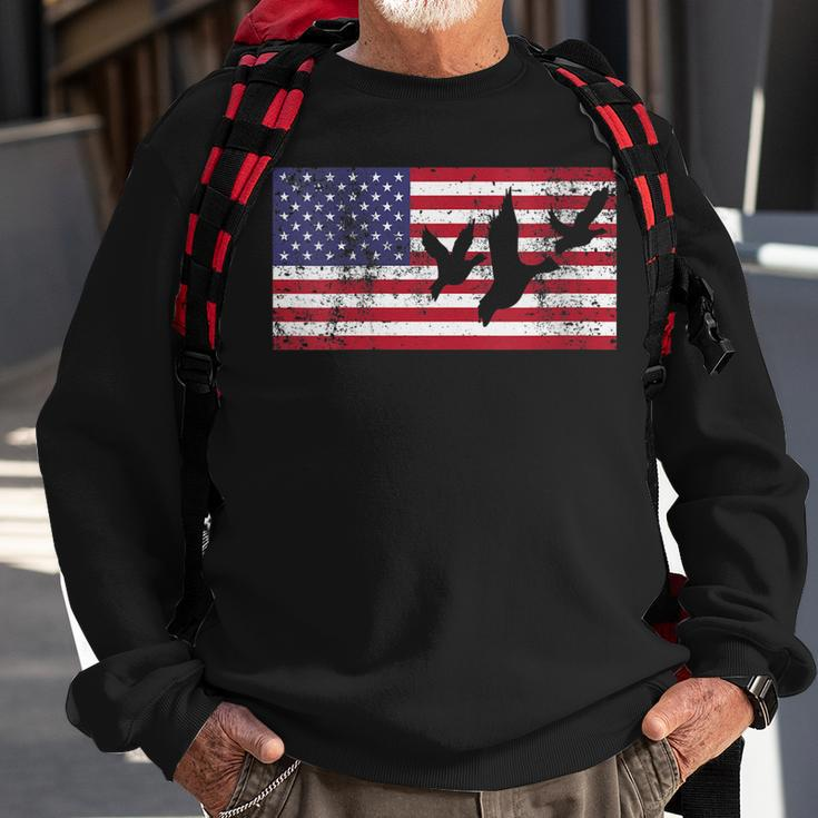 Womens 4Th Of July American Flag Hunting Hunter Geese Goose Dad Usa Sweatshirt Gifts for Old Men