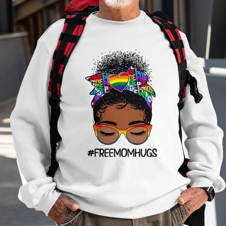 Black Women Free Mom Hugs Messy Bun Lgbtq Lgbt Pride Month Sweatshirt Gifts for Old Men