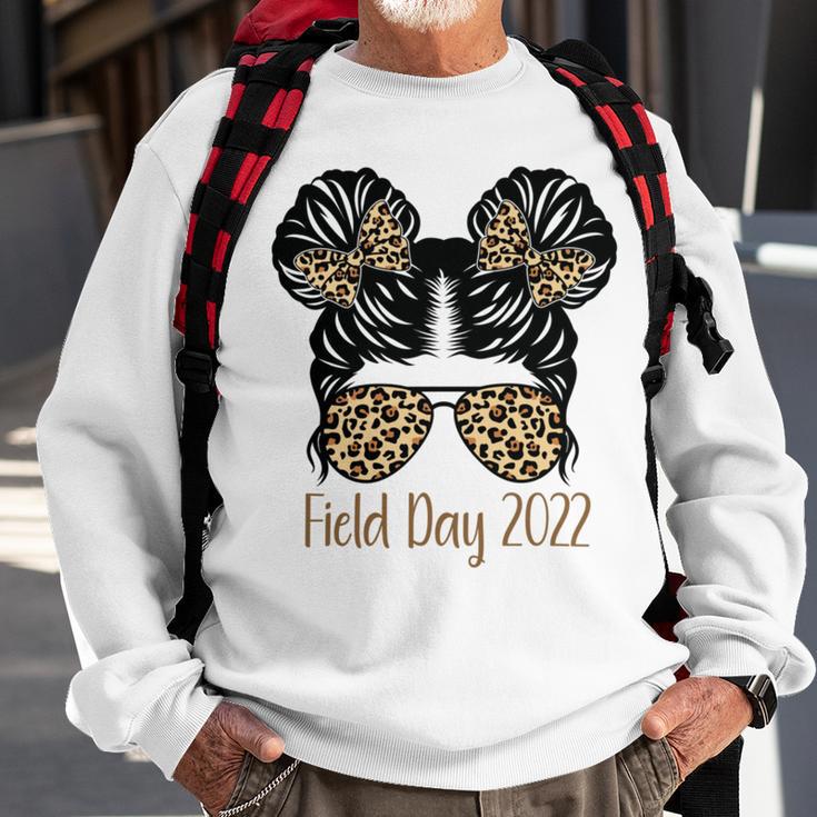 Field Day 2022 Last Day Of School V2 Sweatshirt Gifts for Old Men