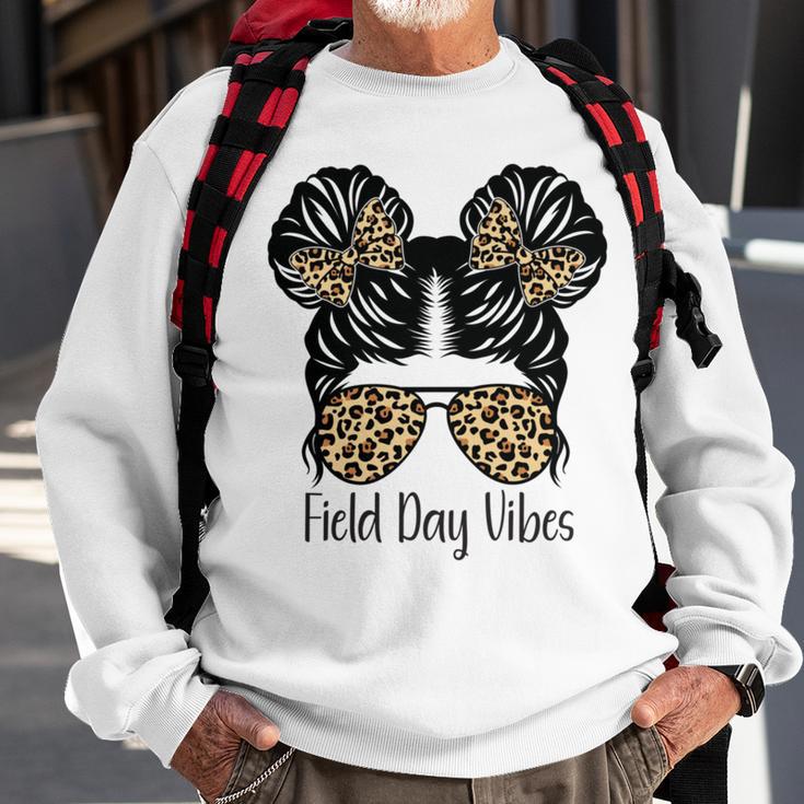 Happy Field Day Field Day Tee Kids Graduation School Fun Day V10 Sweatshirt Gifts for Old Men