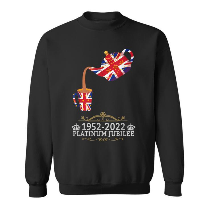 Platinum Jubilee 2022 Union Jack For Kids & Jubilee Teapot  Sweatshirt