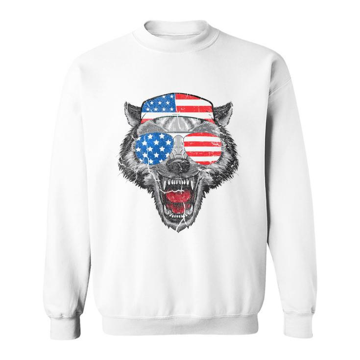 4Th Of July Wolf American Flag Usa  Vintage Men Dad   Sweatshirt