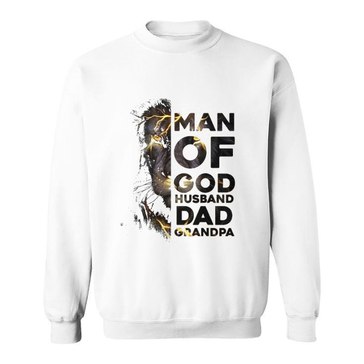 Lion Man Of God Husband Dad Grandpa Fathers Day Sweatshirt