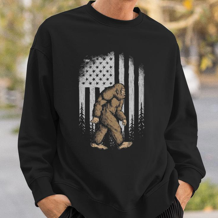 Bigfoot American Flag 4Th Of July Retro Vintage Sasquatch Sweatshirt Gifts for Him
