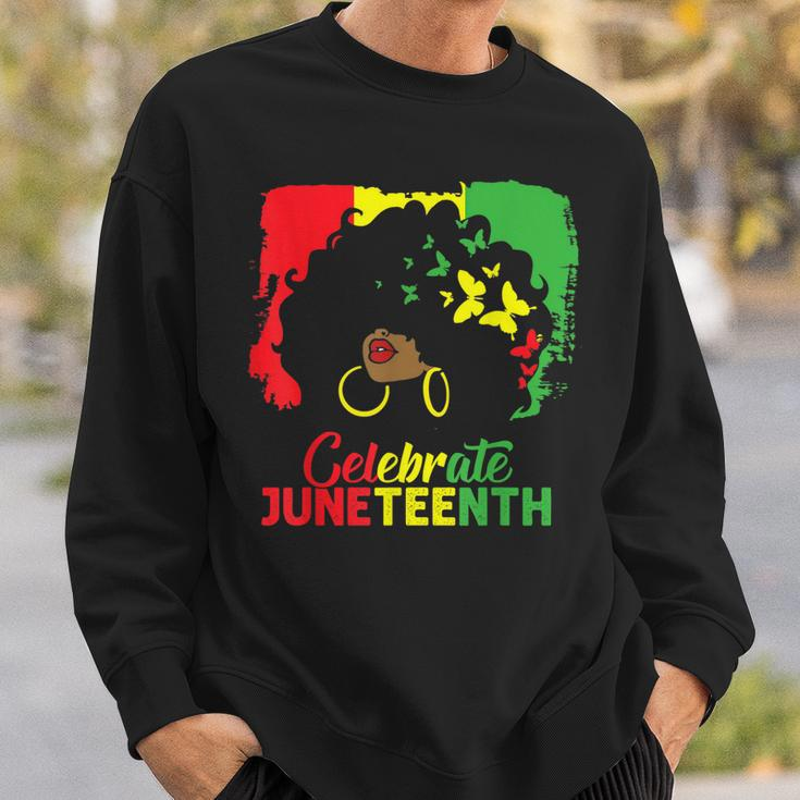 Black Women Messy Bun Juneteenth Celebrate Indepedence Day Sweatshirt Gifts for Him