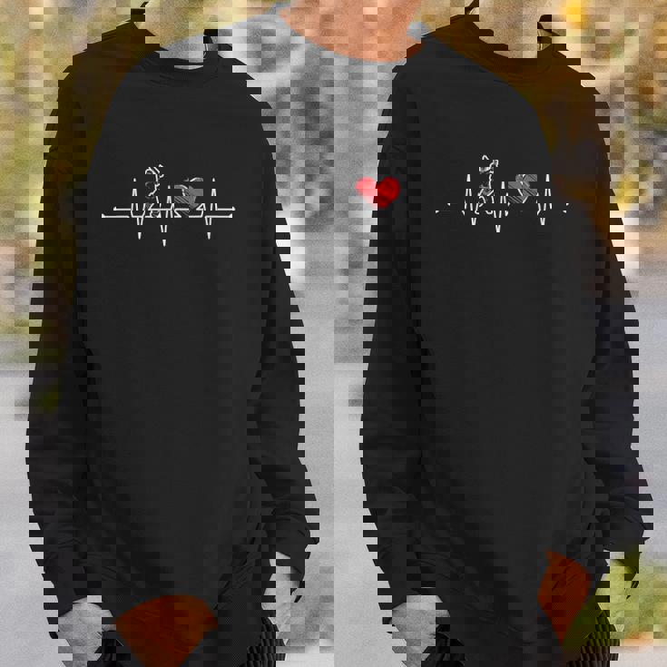 Cricket Player Heartbeat Gift Ekg Cricket Fans Lover Funny Sweatshirt Gifts for Him