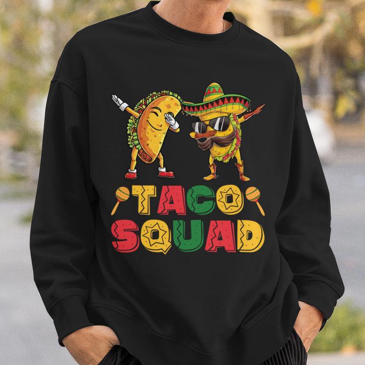 Funny Dabbing Taco Cinco De May Mexican Food V3 Sweatshirt Gifts for Him