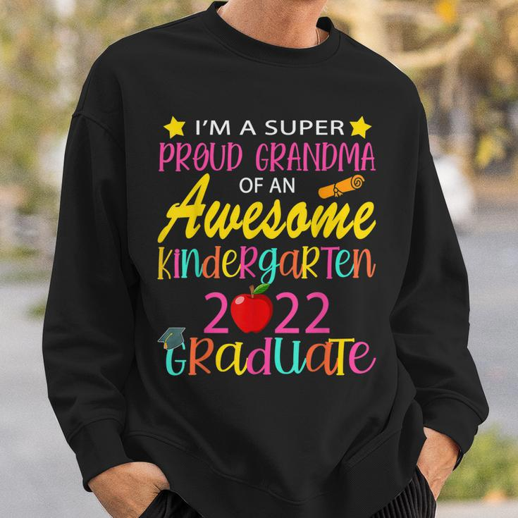 Funny Proud Grandma Of A Class Of 2022 Kindergarten Graduate Sweatshirt Gifts for Him