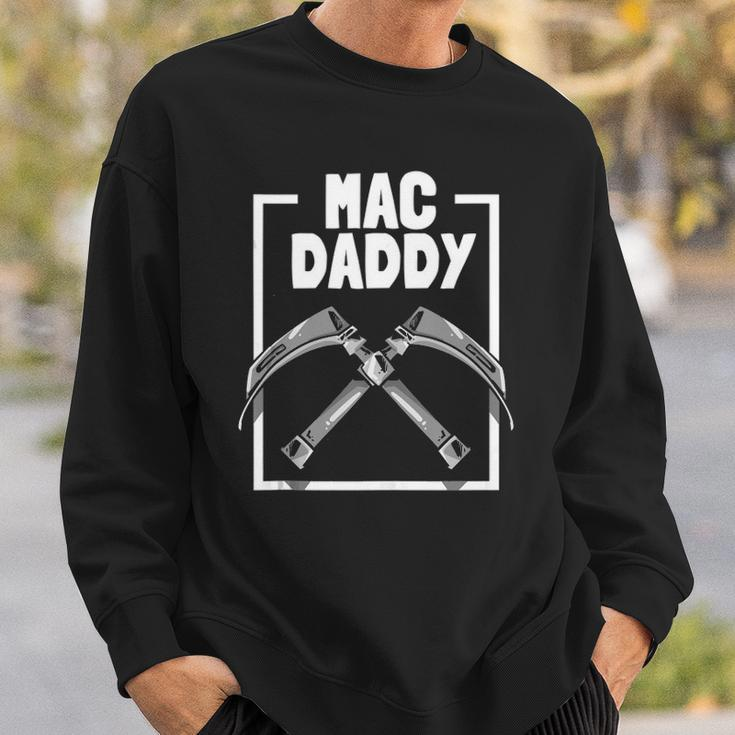Mac Daddy Anesthesia Laryngoscope Design For Anaesthesiology Sweatshirt Gifts for Him