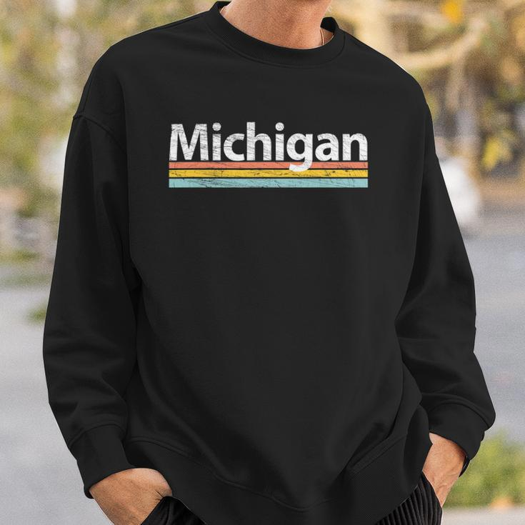 Michigan - Mi Vintage Worn Design - Retro Stripes Classic Sweatshirt Gifts for Him