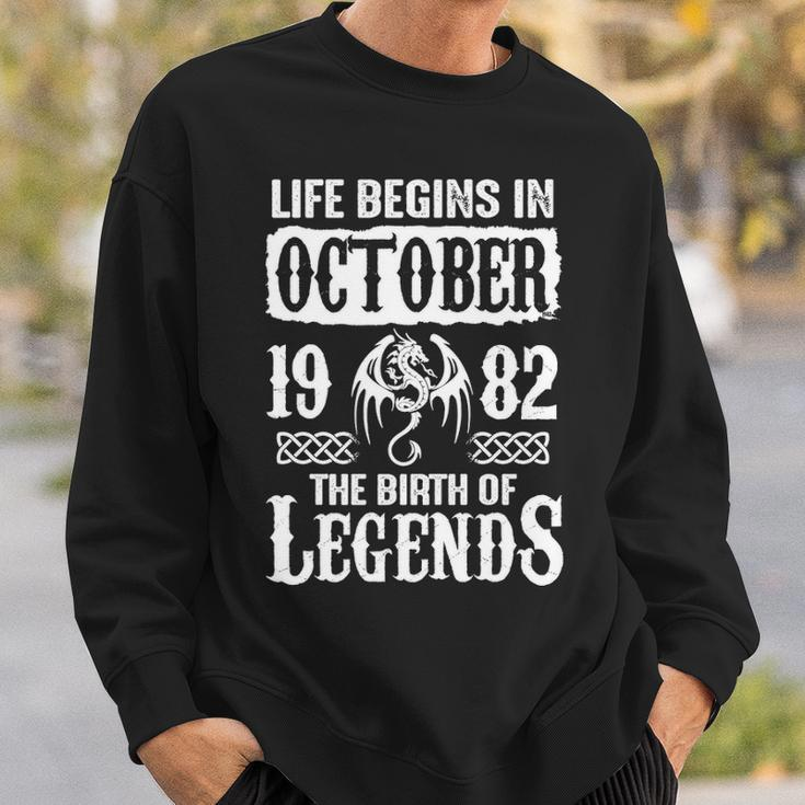 October 1982 Birthday Life Begins In October 1982 Sweatshirt Gifts for Him