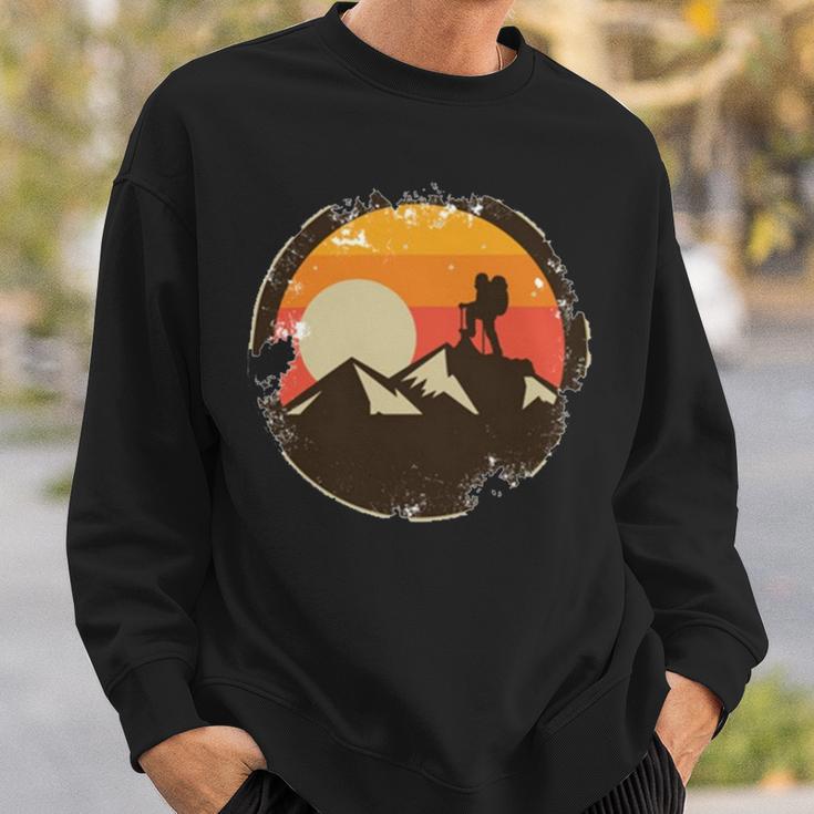 Vintage Retro Rock Climber 161 Shirt Sweatshirt Gifts for Him