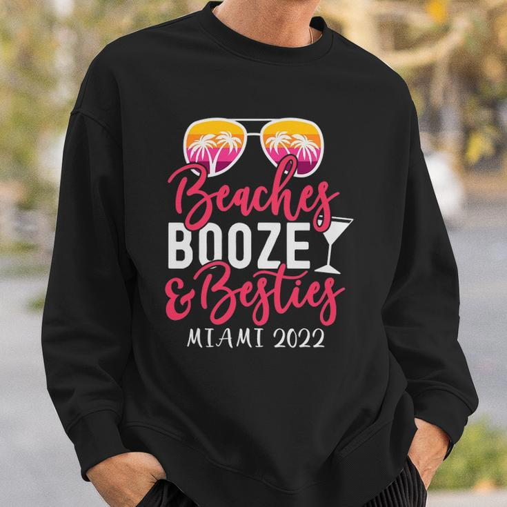 Womens Girls Weekend Girls Trip Miami 2022 Beaches Booze & Besties Sweatshirt Gifts for Him