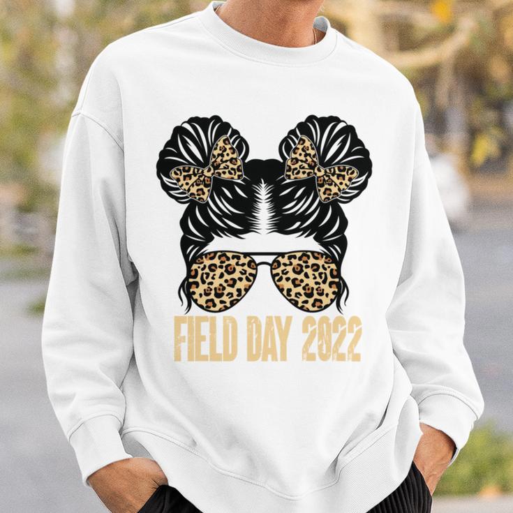 Field Day 2022 Last Day Of School V3 Sweatshirt Gifts for Him