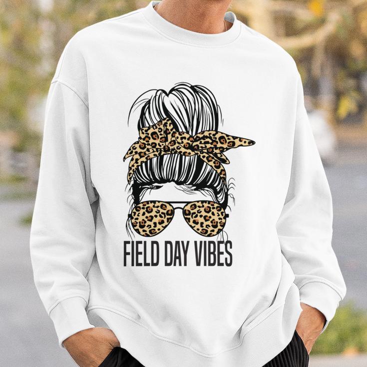 Happy Field Day Field Day Tee Kids Graduation School Fun Day V12 Sweatshirt Gifts for Him