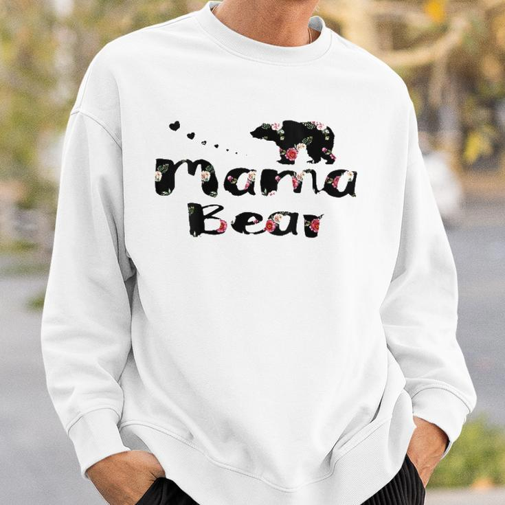 Womens Mama Bear Mom Life - Floral Heart Top Gift Boho Outfit Sweatshirt Gifts for Him