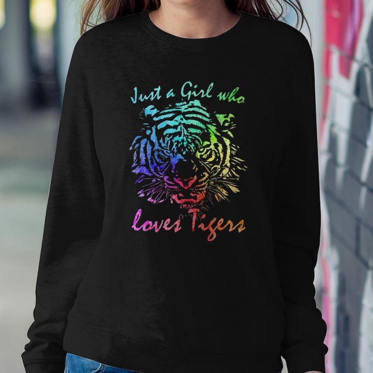 Just A Girl Who Loves Tigers Retro Vintage Rainbow Graphic Sweatshirt Gifts for Her