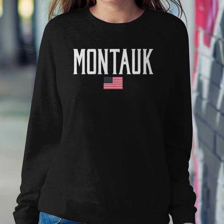 Montauk Ny American Flag Vintage White Text Sweatshirt Gifts for Her