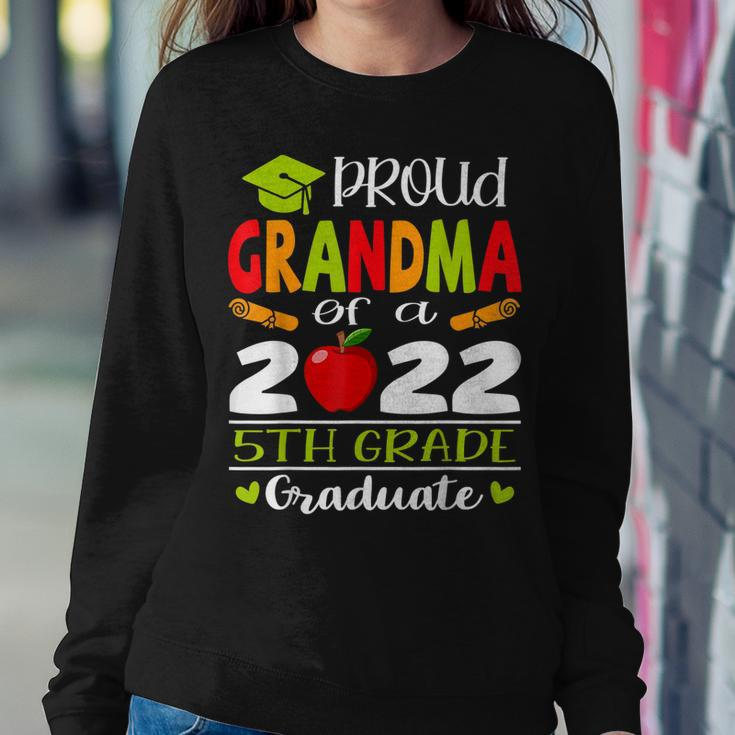 Proud Grandma Of A Class Of 2022 5Th Grade Graduate Sweatshirt Gifts for Her