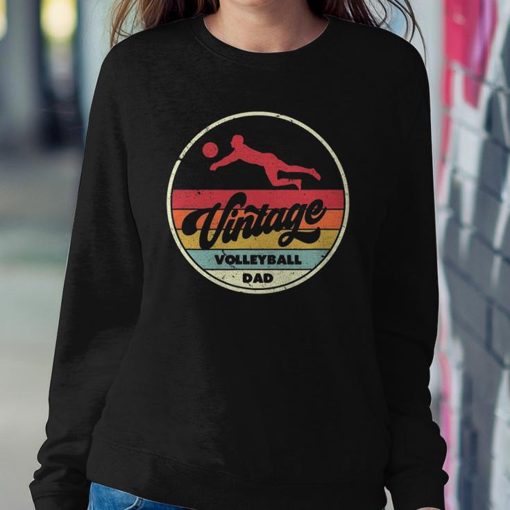 Vintage Volleyball Dad Retro Style Sweatshirt Gifts for Her