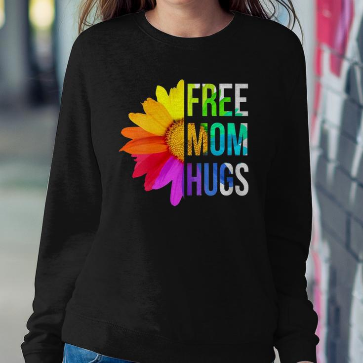 Womens Free Mom Hugs Gay Pride Lgbt Daisy Rainbow Flower Hippie Sweatshirt Gifts for Her