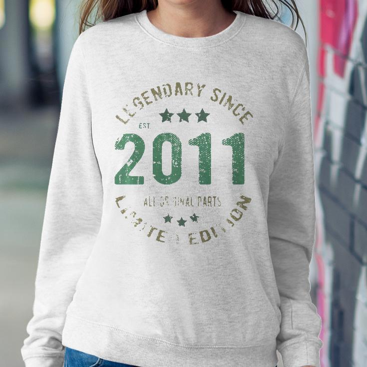 11 Years Old Bday Legendary Since 2011 - Vintage 11Th Birthday Sweatshirt Gifts for Her