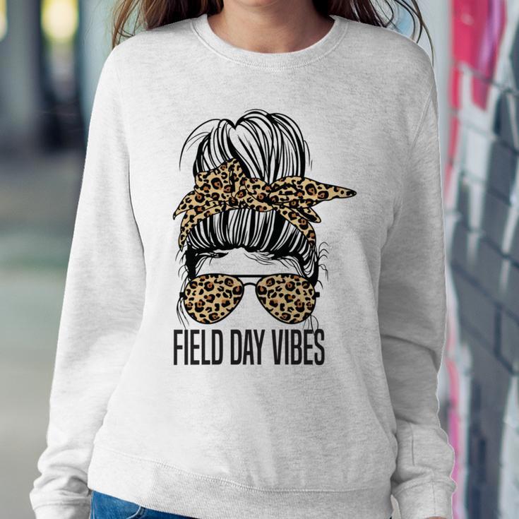 Happy Field Day Field Day Tee Kids Graduation School Fun Day V12 Sweatshirt Gifts for Her