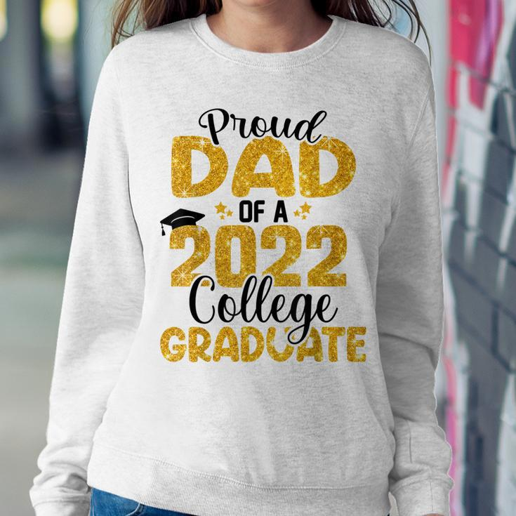 Mens Proud Dad Of 2022 College Graduate Senior Daddy Graduation Sweatshirt Gifts for Her